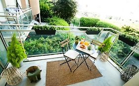 Studio Charmant Cergy Le Haut Au Pied De La Gare ! Parking Prive !