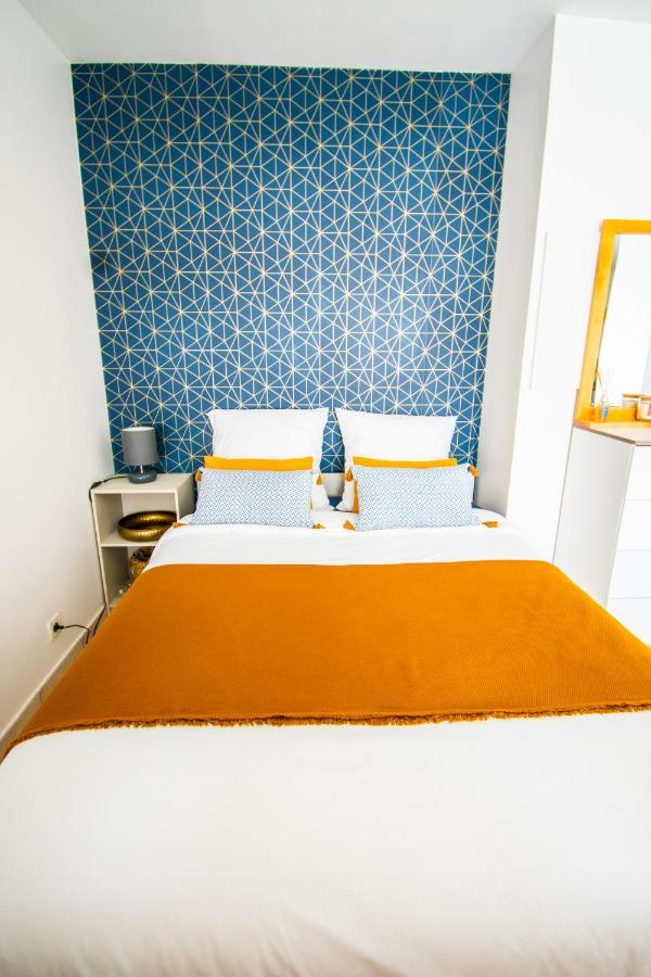 Studio Charmant Cergy Le Haut Au Pied De La Gare ! Parking Prive ! Apartamento Exterior foto